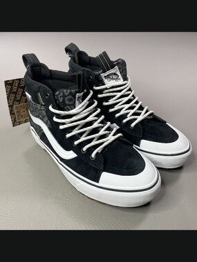 NEW Vans Shoes Womens 8.5 black suede MTE ultra cush sk8 hi hiking outdoor